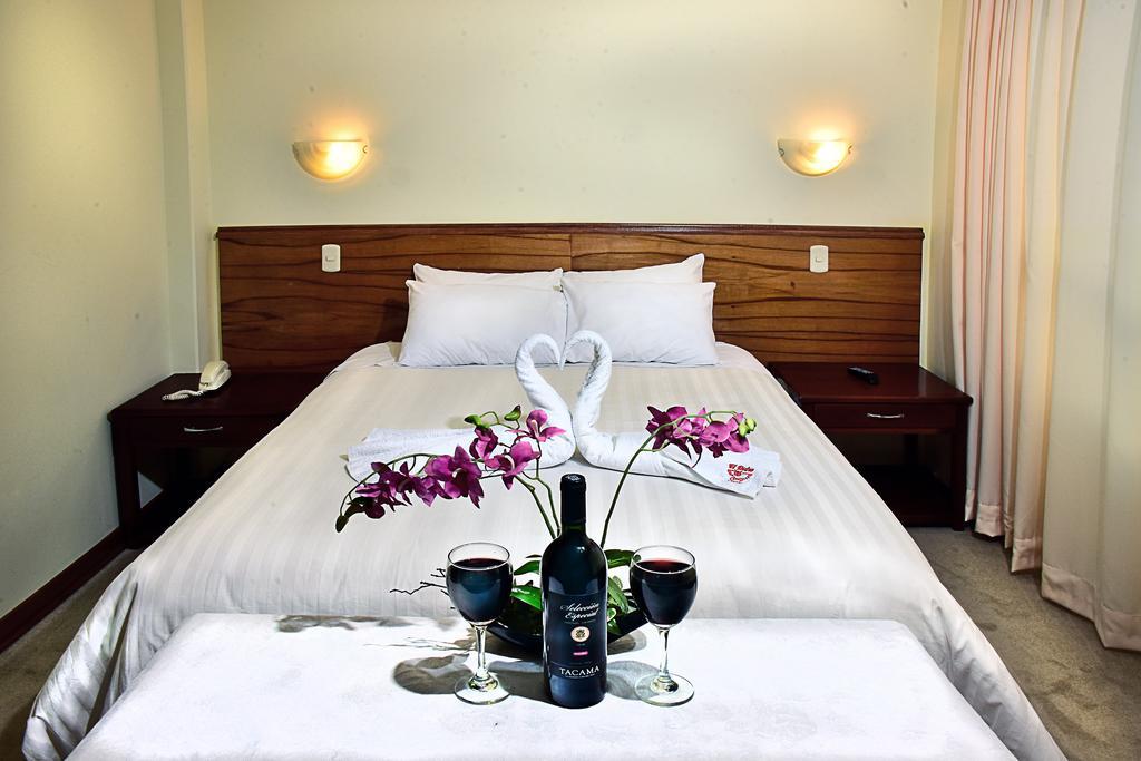 פונו Kaaro Hotel El Buho מראה חיצוני תמונה